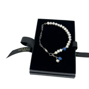 ranku-darbo-kolje-perlai-melynasis-porcelianas-sidabras