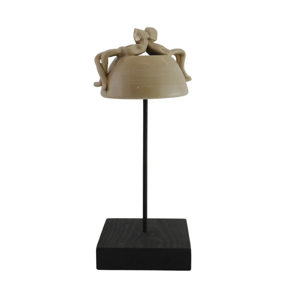 Skulptūra-aukuras-dovana-jaunavedžiams-įkurtuvėms Skulptūra-aukuras-dovana-jaunavedžiams-įkurtuvėms